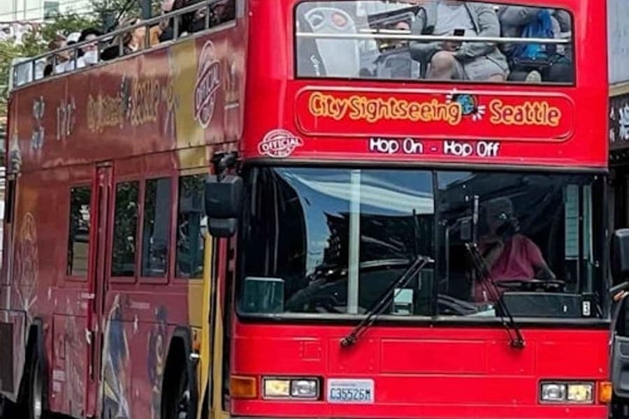 Sakay-Baba Bus sa Sharjah, Seattle