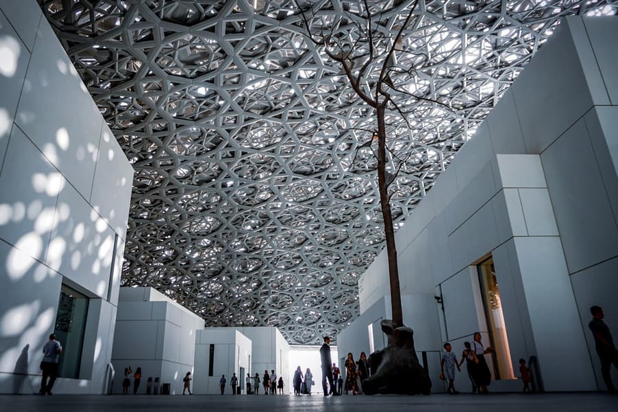 De Dubai: Tour pela cidade de Abu Dhabi com Museu do Louvre e Grande Mesquita Sheikh Zayed, Dubai