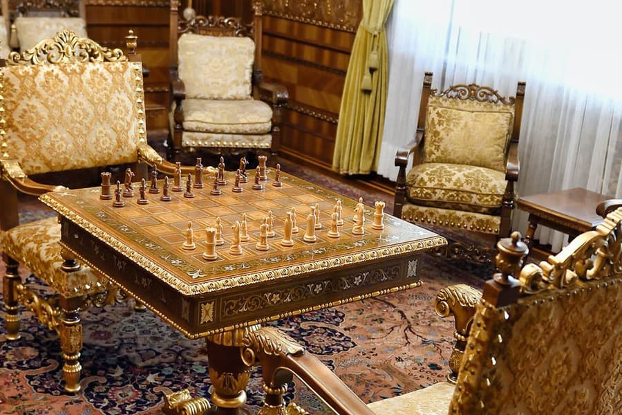 Fast Track Guided Tour of the Ceausescu Mansion (Spring Palace) tickets at Ceausescu Mansion