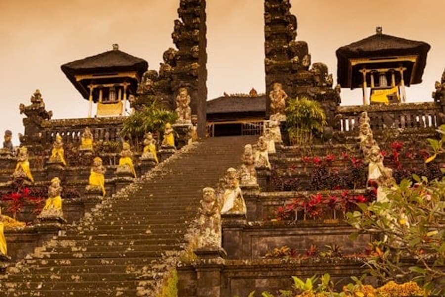 Bali: Besakihin temppeli & Lempuyangin temppelin Taivaan portit -kierros siirtoineen, at Lempuyang Temple, Abang