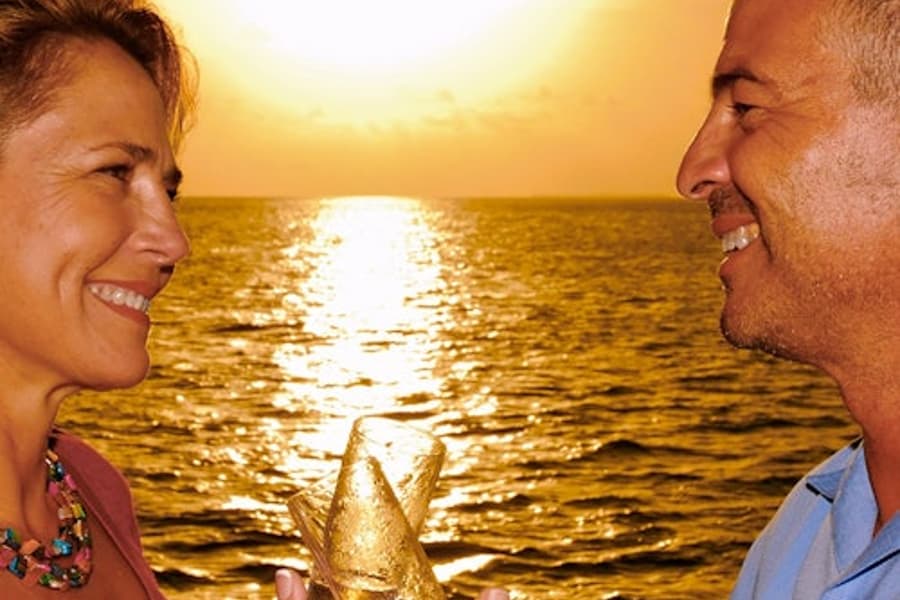 Ηλιοβασίλεμα με Ιστιοπλοΐα + Ζωντανή Μουσική με τις Περιπέτειες της Θάλασσας Fury, Key West