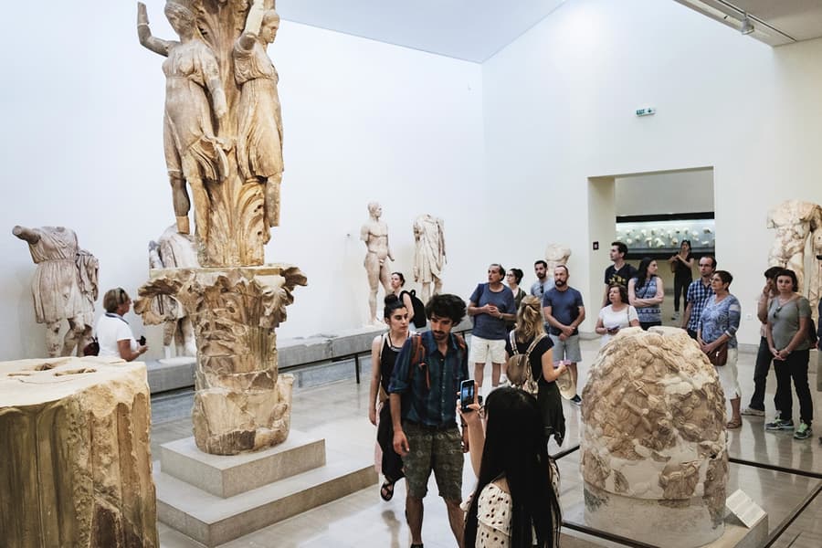 From Athens: Virtual Reality Audio Guided Tours with Tickets and Transfers, Athens