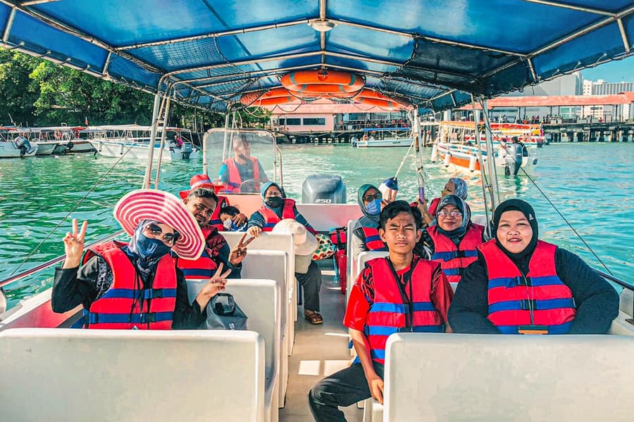 Mount Kinabulu and Kundasang Multi-Day Tour with Transfers, Sabah