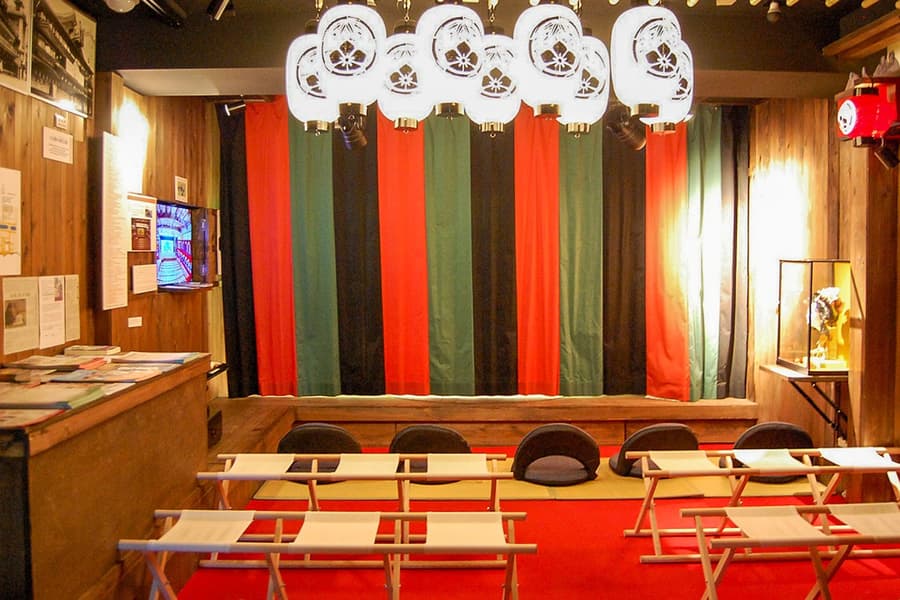 بلیط‌ها برای موزه دوتونبوری نامیکیزا, at Dotonbori Museum Namikiza, Osaka