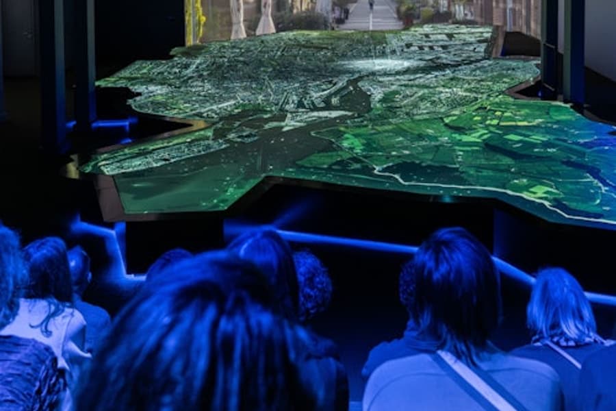 Amsterdam in Motion: Audiovisual Show + Exhibition Access, at Amsterdam Museum