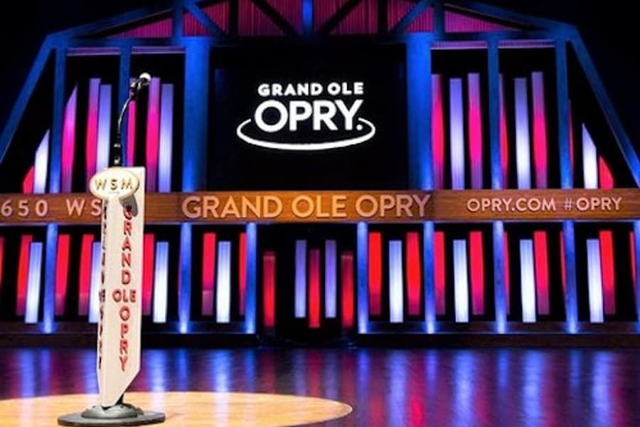 ورودیه استاندارد برای شو موسیقی کانتری Grand Ole Opry, at Grand Ole Opry, Nashville