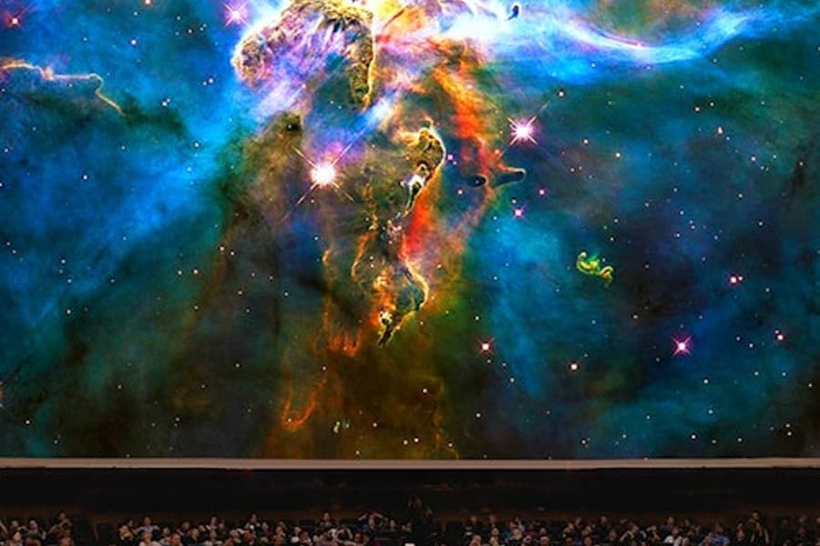 مرکز فضایی اچ آر مک میلان: بلیط ورودی, at H.R. MacMillan Space Centre, Vancouver
