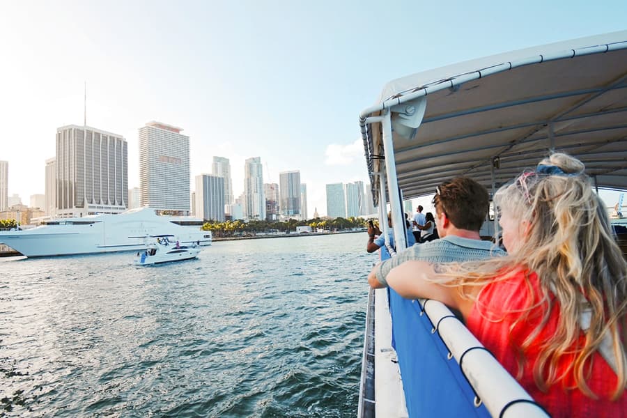 Miami: Biscayne Bay & Celebrity Home Sightseeing Krydstogt, at Bayride Tours, Miami