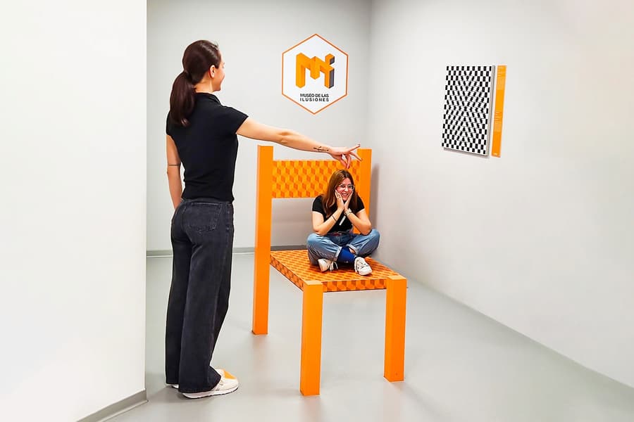 Tickets to Museum of Illusions Seville at Museo de las Ilusiones Sevilla