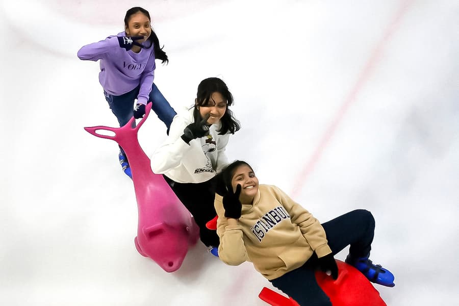 Blue Ice Snow Park Ice Skating Tickets - Pavilion Bukit Jalil, at Blue Ice Snow Park