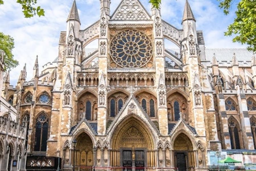 London Westminster: Guided Walking Tour + Westminster Abbey Express Entry, at London Walking Tours