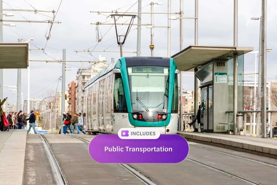 Barcelona Card: Access to 25+ Museums & Unlimited Public Transport, at Barcelona, Spain