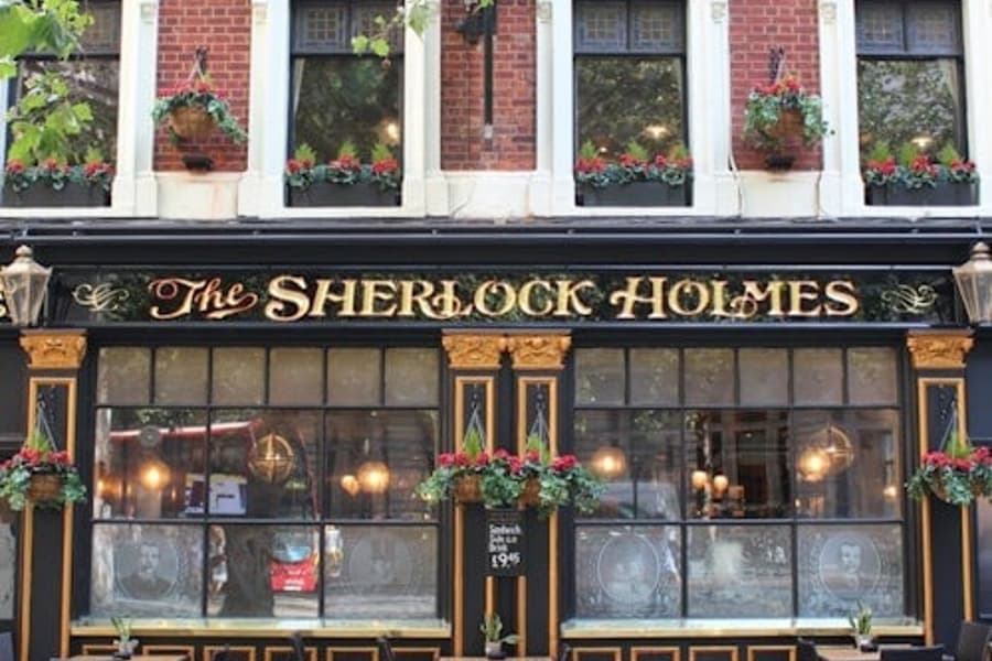 London: Sherlock Holmes Guided Walking Tour tickets at London City Tours