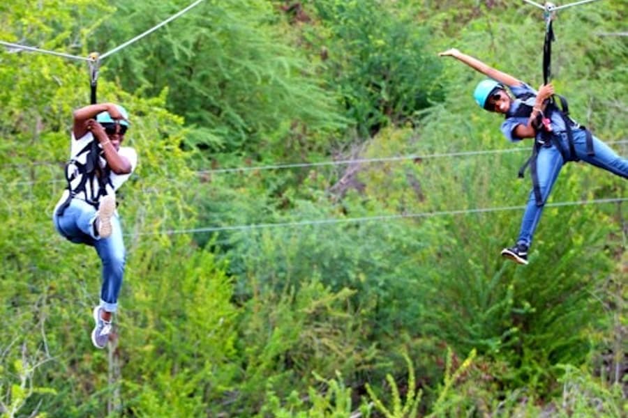 Coral Crater Park: Zipline Adventure, Hawaii