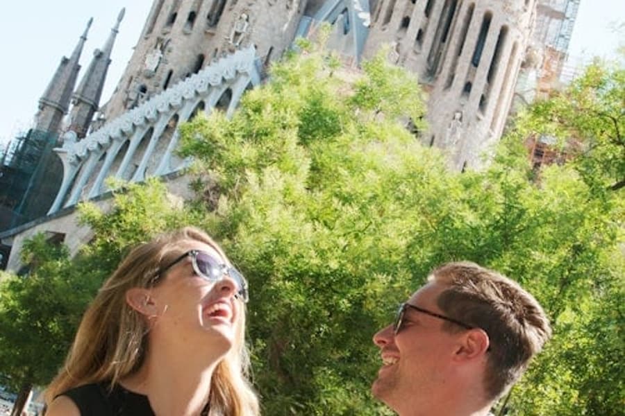 Barcelona and Gaudí: Highlights eBike Tour