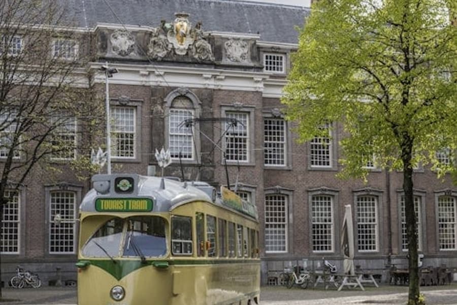 હોપ-ઑન હોપ-ઓફ ટુરિસ્ટ ટ્રામ, The Hague