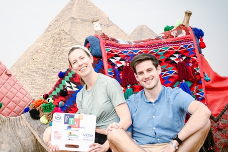 Giza Pyramids & Sphinx: Guided Tour + Transfers + Lunch + Camel Ride, Giza