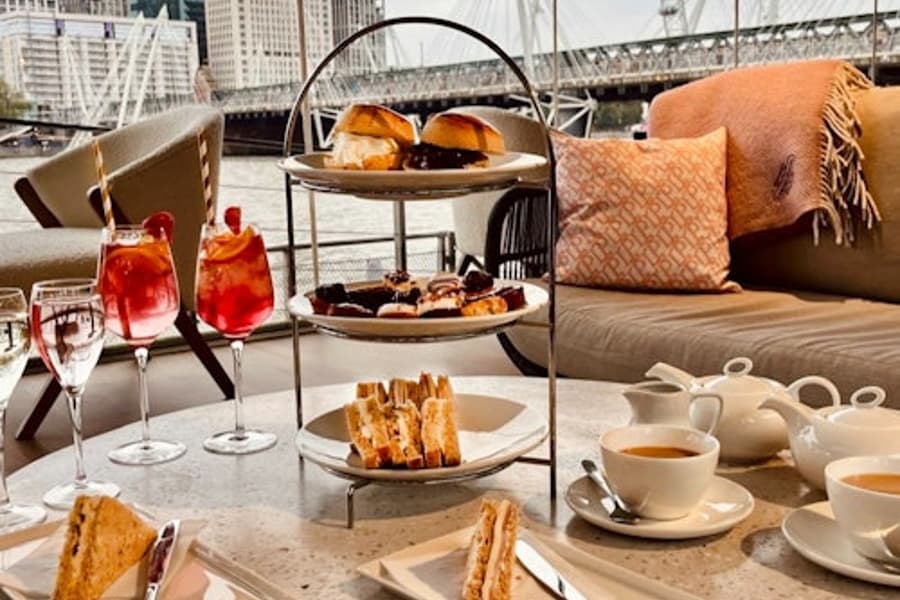 London: Afternoon Tea at Clipper Lounge, at London Afternoon Tea