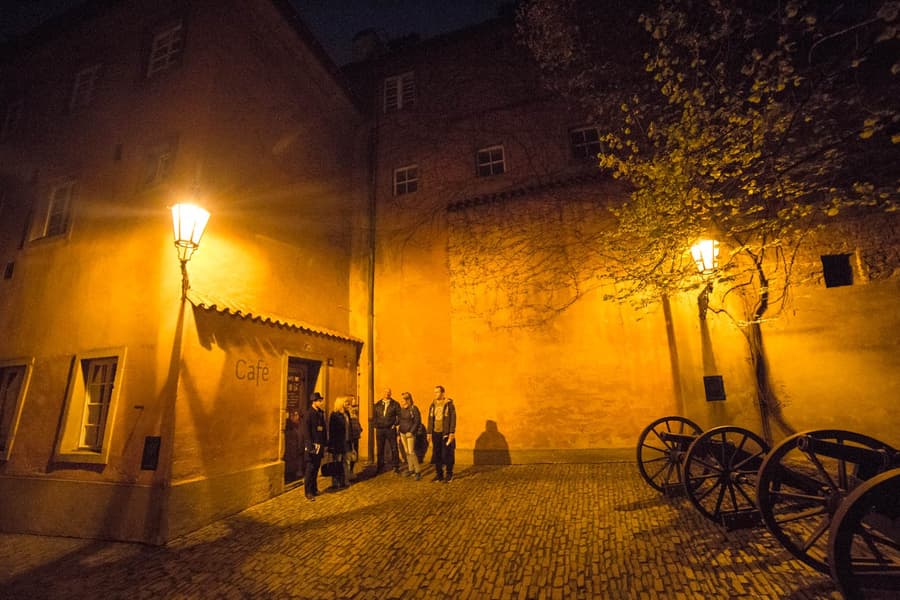 Prágai Vár: Alkimista és Rejtélyek – Vezetett Túra, Prague