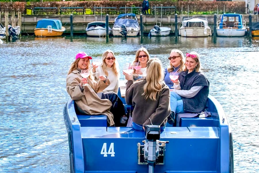 1/2/3-Stunden Kopenhagen Kleine Bootsmiete, at GoBoat Boat Rental - Islands Brygge, Copenhagen