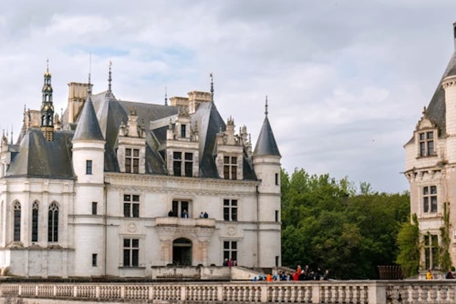 Excursão Guiada ao Château de Chenonceau & Chambord saindo de Tours + Almoço, at Loire Valley Day Trips from Amboise, Amboise