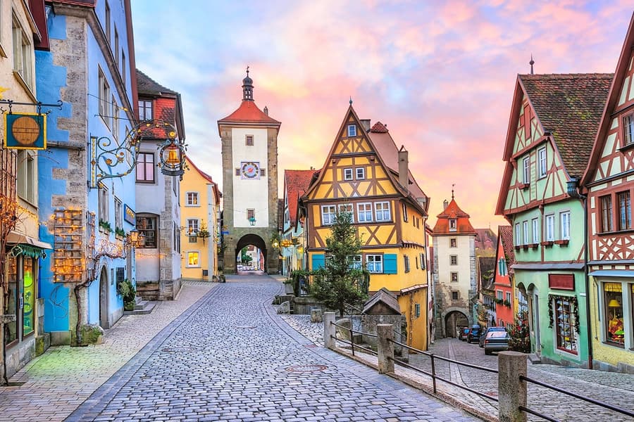 Guided Tour of Romantic Road: Rothenburg & Harburg with Transfers from Munich, Munich