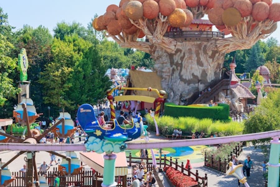 Gardaland Park + Gardaland SEA LIFE Aquarium, at Gardaland Amusement Park, Castelnuovo Del Garda