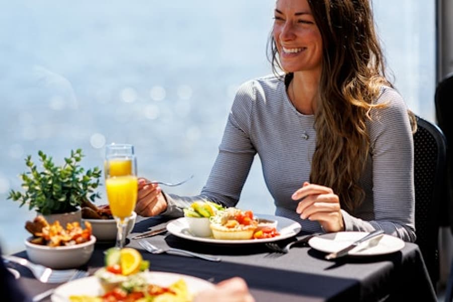 Montreal: 90-Min Brunch Cruise, Montreal
