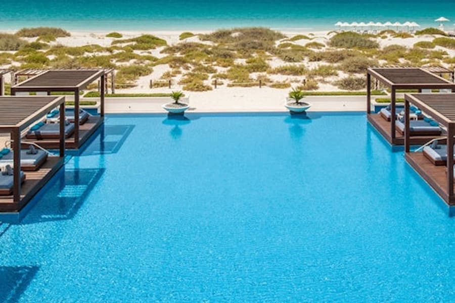 Saadiyat Beach Club: Day Pass, Abu Dhabi