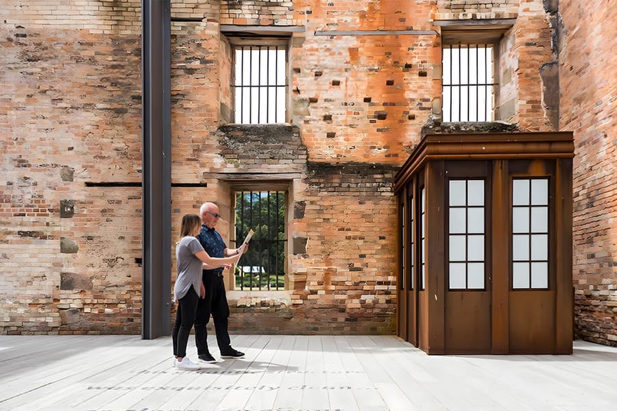 From Hobart: Port Arthur & Tasman Park Guided Tour with Harbor Cruise
, Hobart