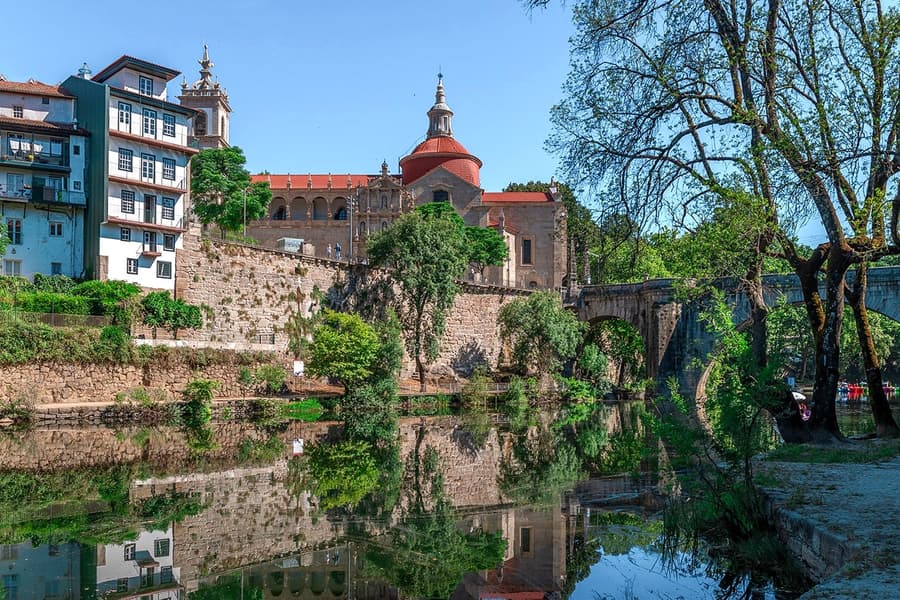 Recorrido Histórico por el Duero con Almuerzo, Experiencia de Degustación y Crucero por el Río desde Oporto, Porto