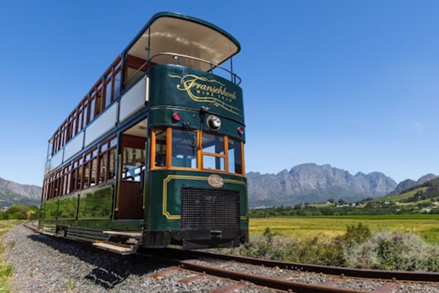 Chuyến Tham Quan Bằng Xe Điện Đà Lạt: Khứ Hồi Từ Cape Town, Cape Town