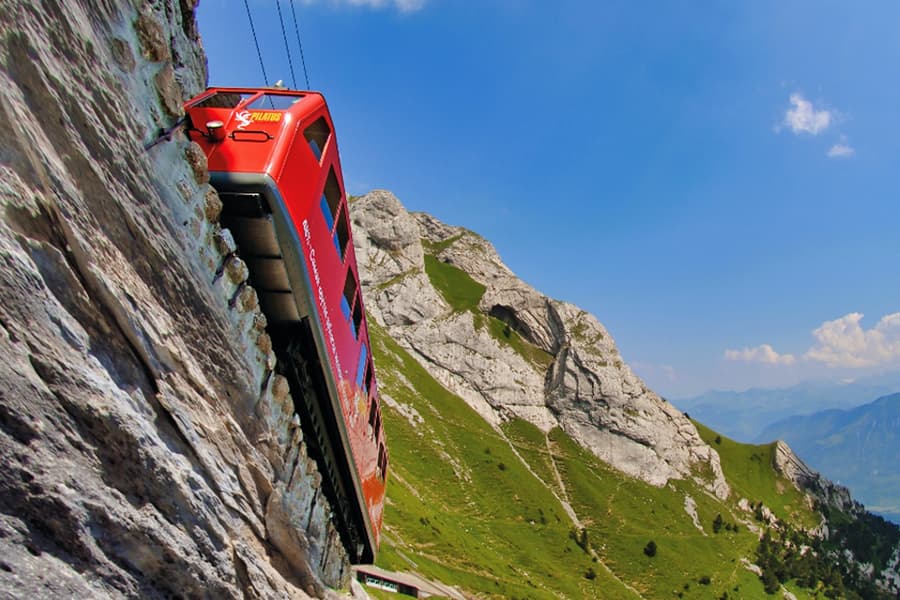 From Zürich: Golden Round Trip to Mount Pilatus with Lake Lucerne Boat Cruise, Zurich