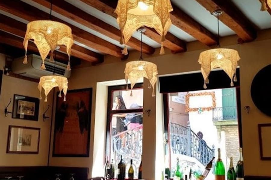 Venice: Dinner at a Venetian Restaurant, at Venice Food Tours