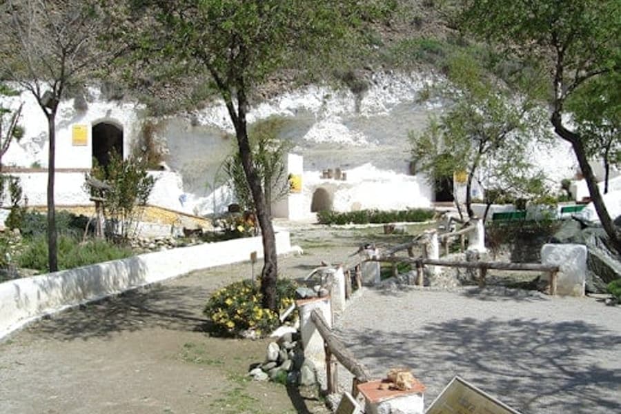Sacromonte Caves Museum: Entry Ticket, Granada