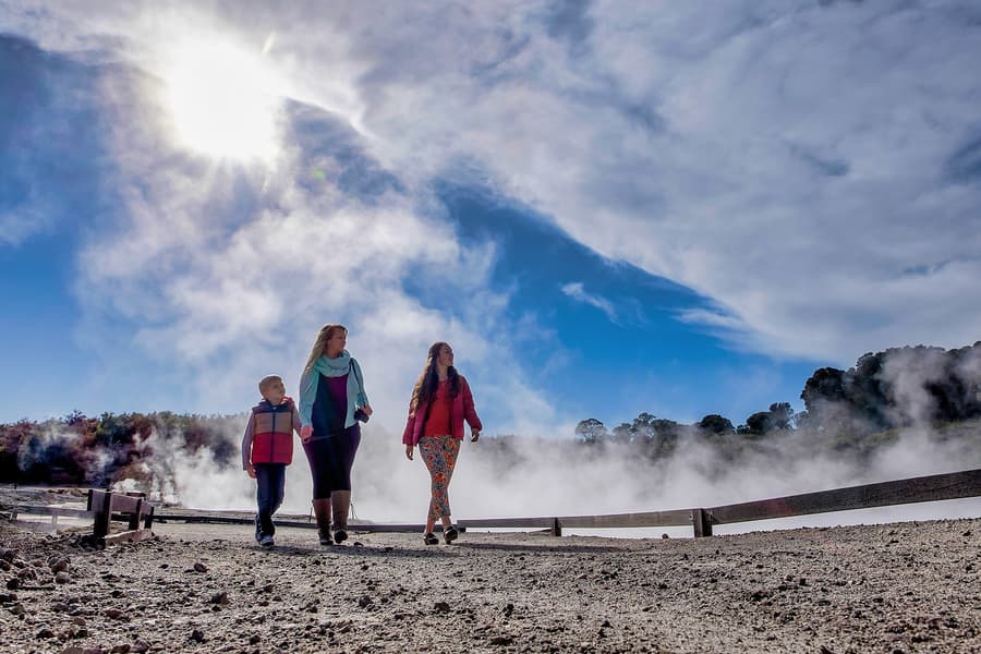 Изживяване в Хелс Гейт, at Hell's Gate Geothermal Reserve and Mud Spa, Rotorua