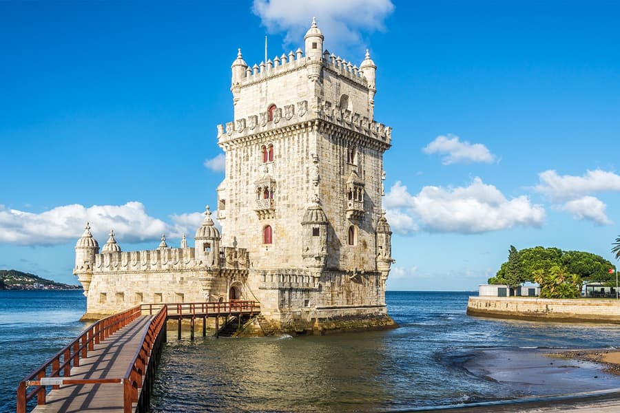 Lisbon Card: Access to São Jorge Castle & 50+ Attractions, Lisbon and Sintra