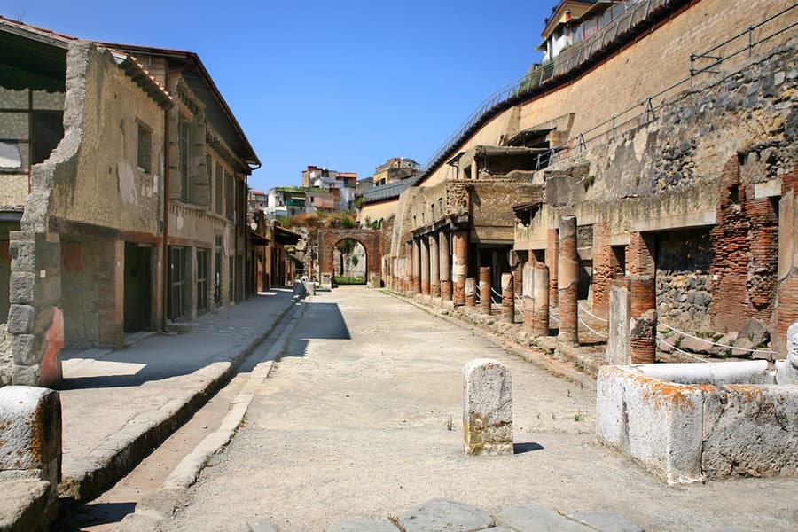 Tour Privado Guiado por Herculano con un Arqueólogo, at Naples, Metropolitan City of Naples, Italy, Pompeii and Naples