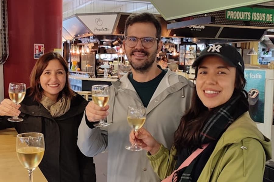 Bordeaux: Guided Local Market Food Tour tickets