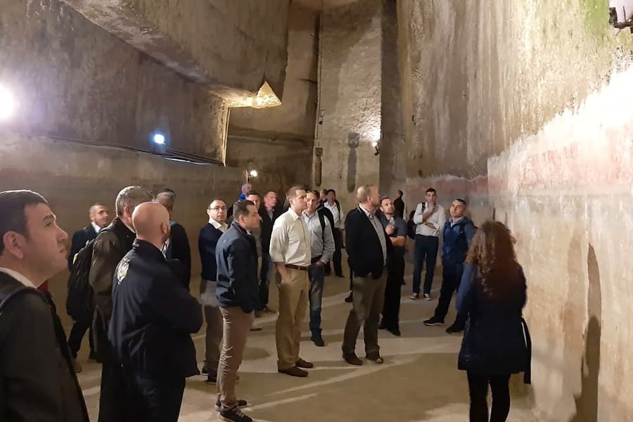 Naples Underground Skip-the-Line Ticket and Guided Tour, Pompeii and Naples
