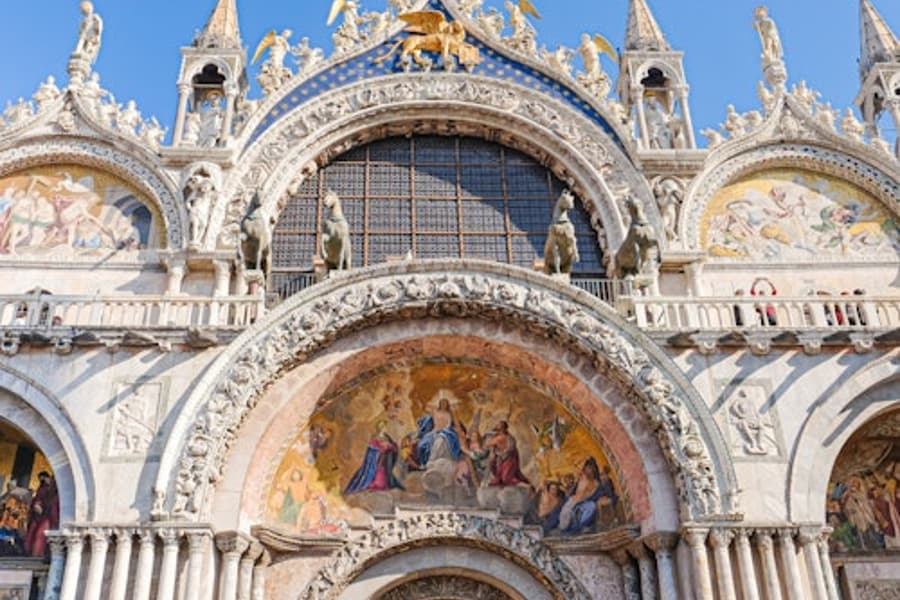St. Mark's Basilica: Hosted Entry Ticket & Audioguide + Terrace Access, at St. Mark's Basilica