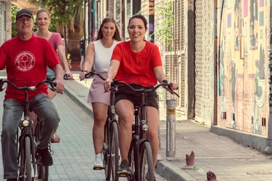 تور دوچرخه‌سواری جاذبه‌های آتن, at Athens Bike Tours, Athens
