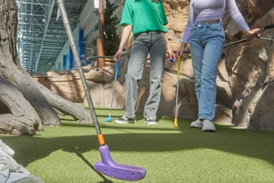 Golf de Aventura na Montanha do Alce, at Mall of America, Bloomington