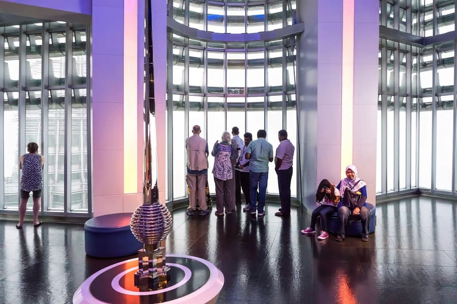 بلیطهای برجهای دوقلوی پتروناس, at Petronas Twin Towers, Kuala Lumpur