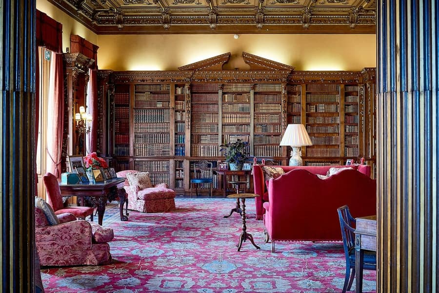From London: Downton Abbey Tour and Walking Tour of Oxford, at Highclere Castle, Highclere
