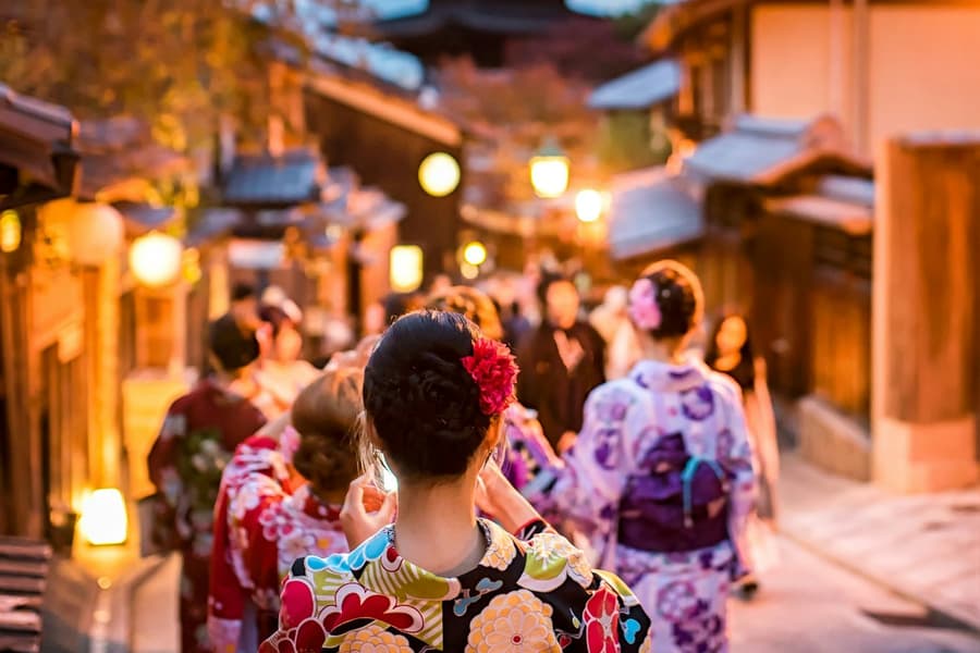 Gion Kyoto: 3-Hr Small Group Guided Walking Tour tickets at Kyoto City Tours