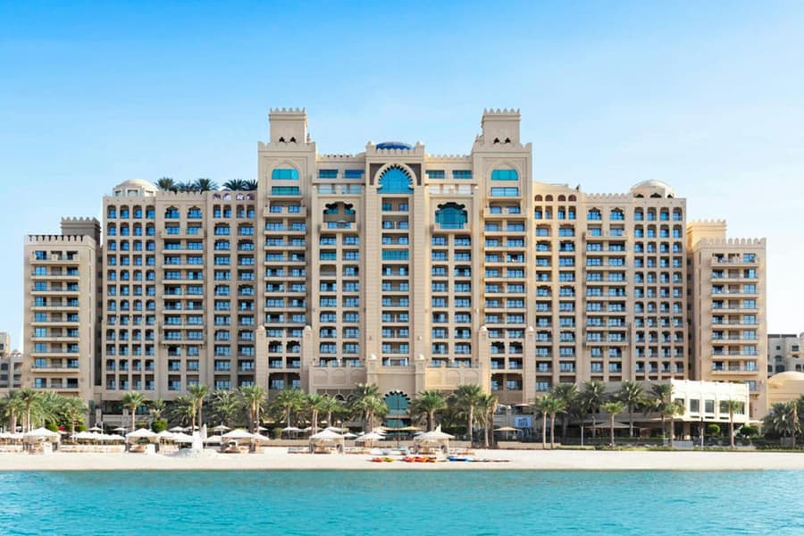 Fairmont The Palm Day Pass with Pool & Beach Sun Lounger Access, at Fairmont The Palm, Dubai