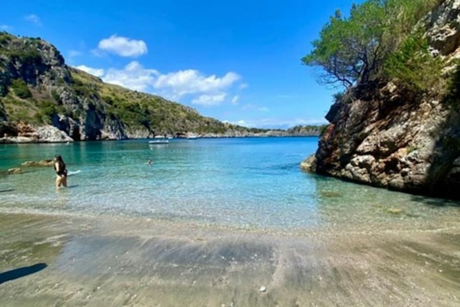 Baia degli Infreschi: Boat Excursion from Marina di Camerota, at Baia degli Infreschi, Camerota