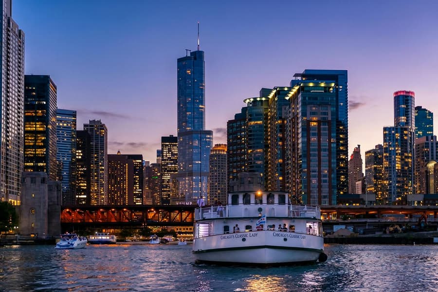 Chicago at Night: River & Lake Sightseeing Cruise by First Lady, at 111 E Wacker Dr