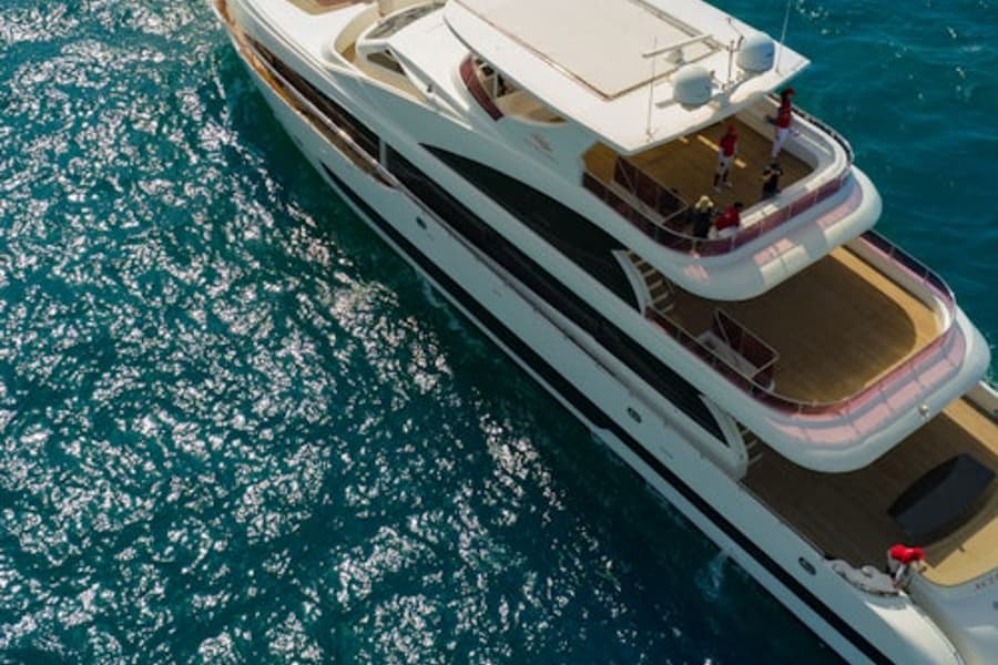 Dubai Harbor: Superyacht Experience with Live Music & Drinks, at Dubai Sightseeing Cruises